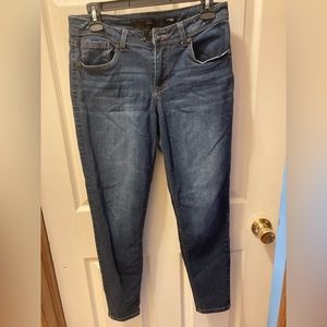 1822 Denim Adrianna Jeans Size 8 EUC